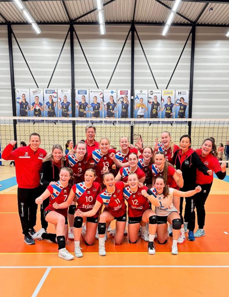 Foto Friso Sneek tegen Peelpush