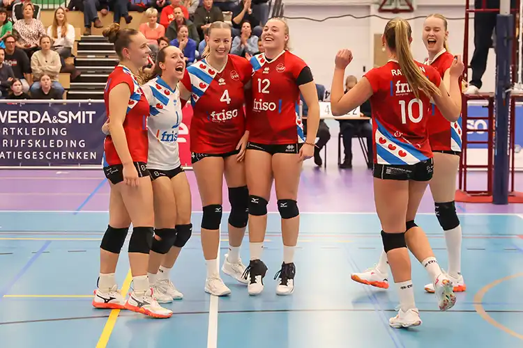 Friso Sneek kwartfinalist na vette triomf op Meerdervoort VV Utrecht